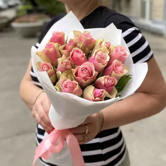Pembe Gül Buketi ( 15'li ) 